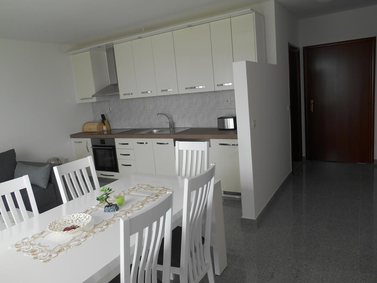 Apartments Diana Шмрика Экстерьер фото